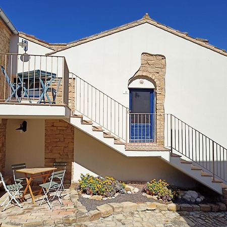La Stradella Appartamenti Vacanze Castiglione Messer Raimondo Exterior foto